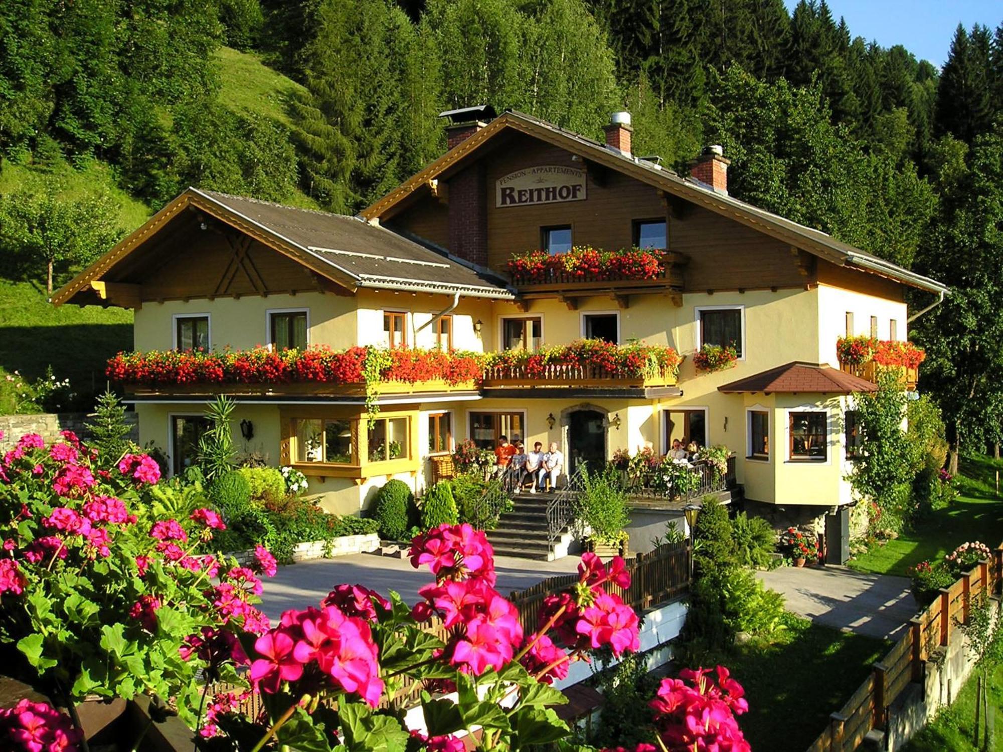 Pension Appartements Reithof Sankt Johann im Pongau Exterior photo